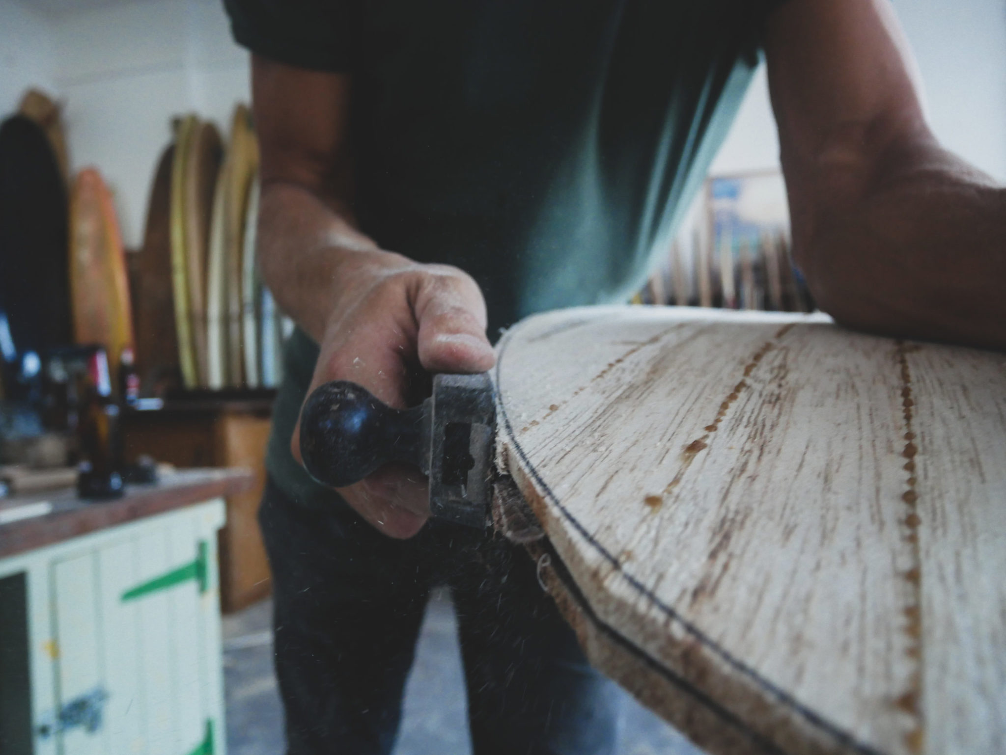 cachalot surfboards planche surf handmade artisan shaper hollow bois atelier shape julien mavier